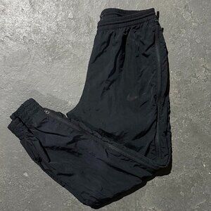 nike trousers